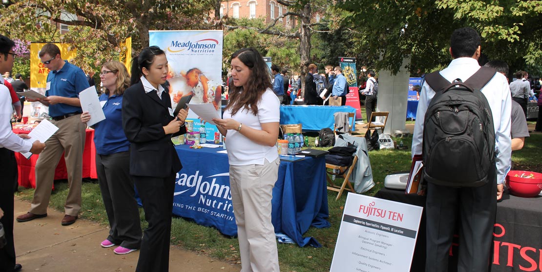 students at the Industrial Roundtable