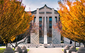 Photo of the Engineering Fountain with autumn leaf foilage