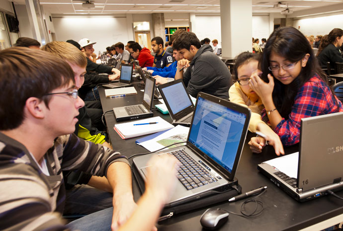 students in engineering class